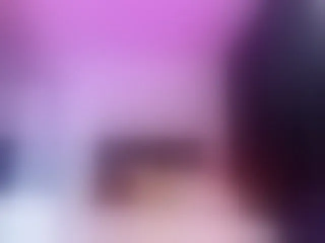 Live sex webcam photo for AllisonSweets #293795634