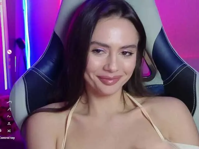 Live sex webcam photo for Allla #291573768