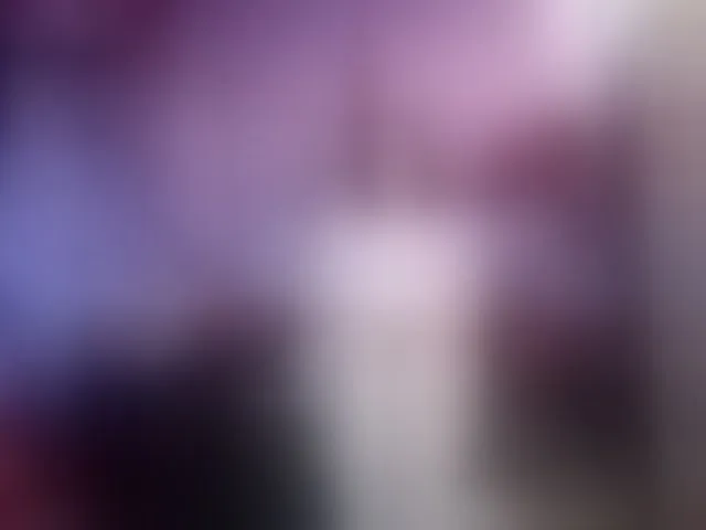Live sex webcam photo for AlluringAli25 #293037776