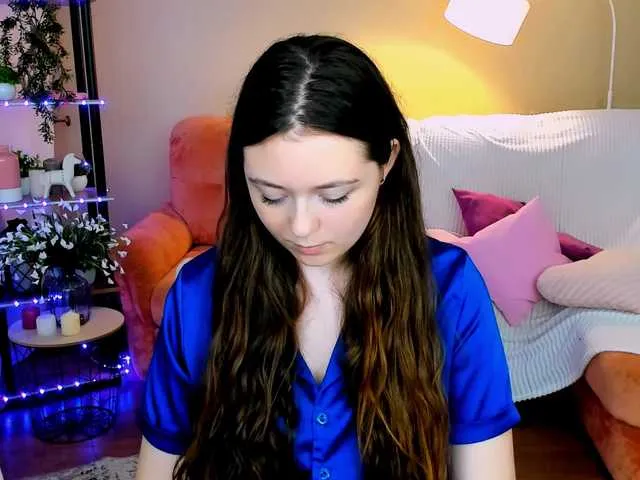 Live sex webcam photo for AlluringLookk #291771856