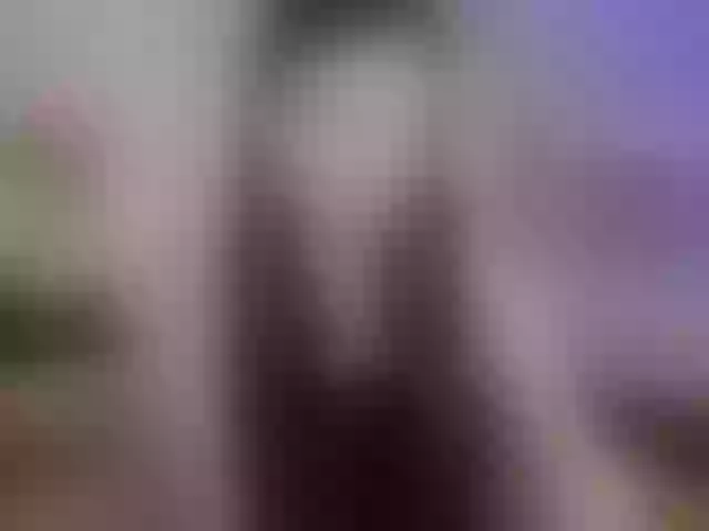 Live sex webcam photo for AlluringLookk #291952868