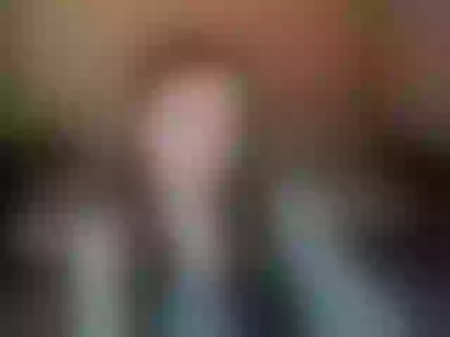 Live sex webcam photo for AlluringLookk #292056147