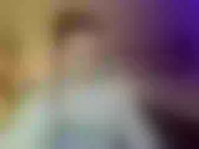 Live sex webcam photo for AlluringLookk #292263136