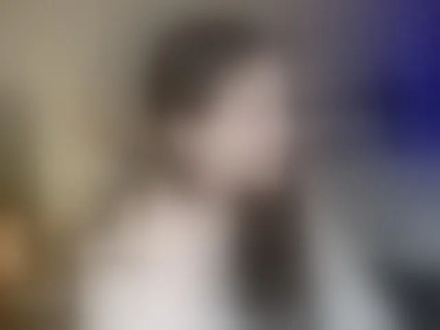 Live sex webcam photo for AlluringLookk #292300701