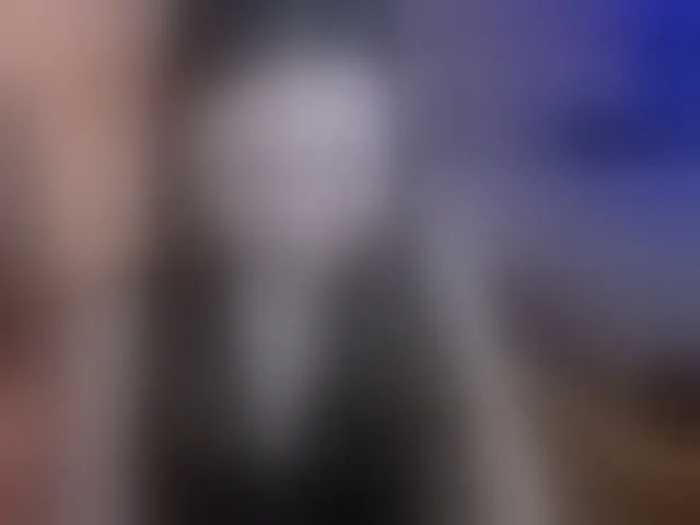 Live sex webcam photo for AlluringLookk #292336112