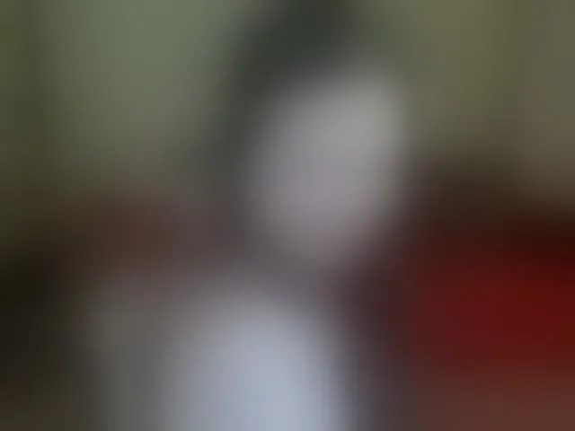 Live sex webcam photo for AlluringLookk #292627812