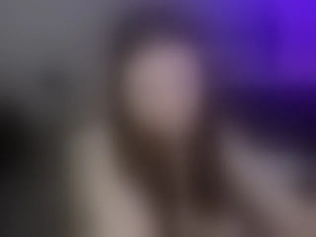 Live sex webcam photo for AlluringLookk #292727025