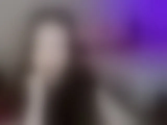 Live sex webcam photo for AlluringLookk #292915710