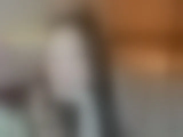 Live sex webcam photo for AlluringLookk #293084163