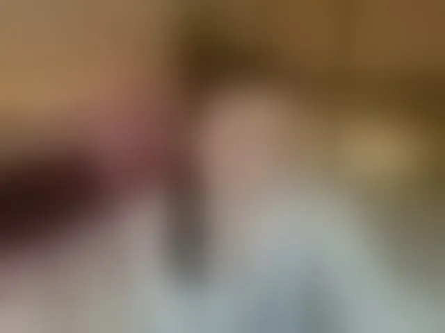 Live sex webcam photo for AlluringLookk #293102188