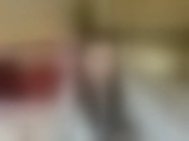 Live sex webcam photo for AlluringLookk #293134354