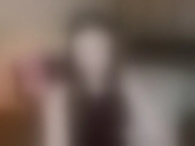 Live sex webcam photo for AlluringLookk #293378109