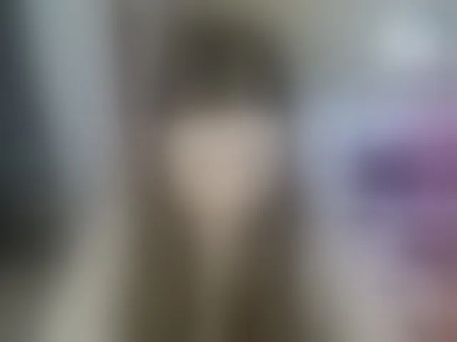Live sex webcam photo for AlluringLookk #293686663
