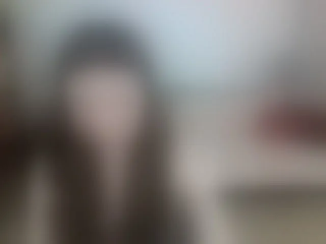 Live sex webcam photo for AlluringLookk #293785216