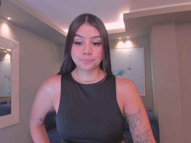 Live sex webcam photo for AllyJensen #288079087