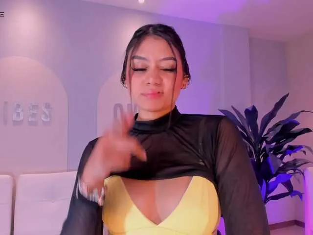 Live sex webcam photo for AllyJensen #288079123