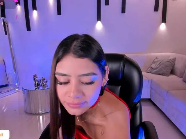 Live sex webcam photo for AllyJensen #291104440