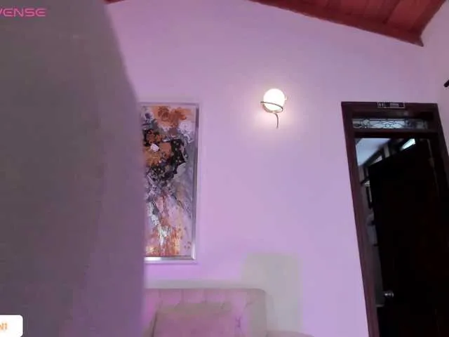 Live sex webcam photo for AllyJensen #291426503