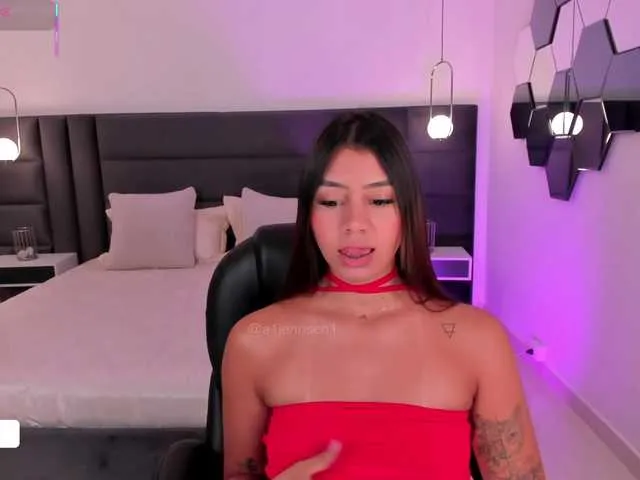 Live sex webcam photo for AllyJensen #292081275