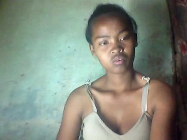 Live sex webcam photo for Allycha1 #291745841