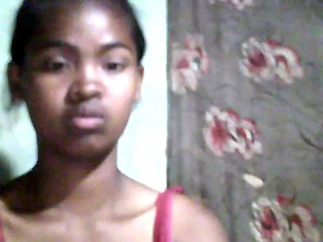 Live sex webcam photo for Allycha1 #291825370