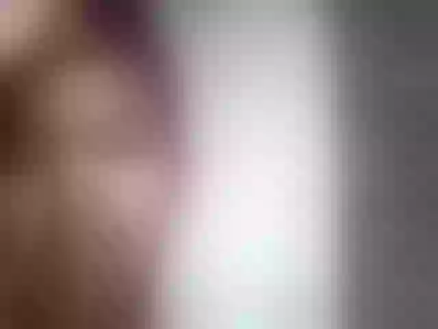 Live sex webcam photo for Allycha1 #291900029