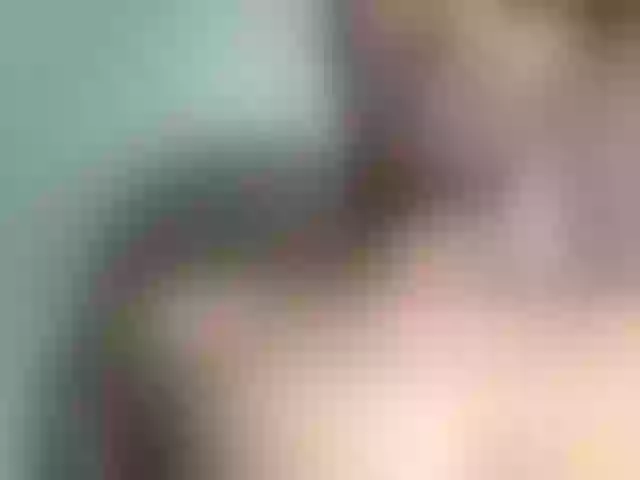 Live sex webcam photo for Allycha1 #292074336