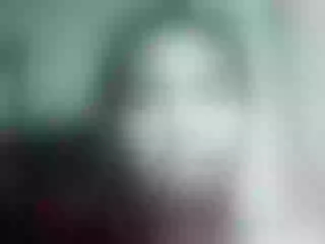 Live sex webcam photo for Allycha1 #292115844