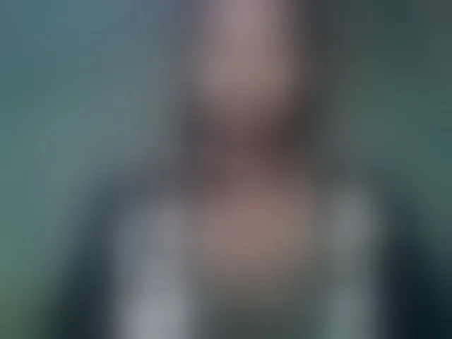 Live sex webcam photo for Allycha1 #293610955