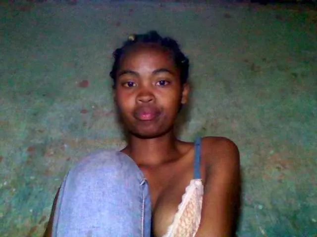 Live sex webcam photo for Allycha1 #293648669