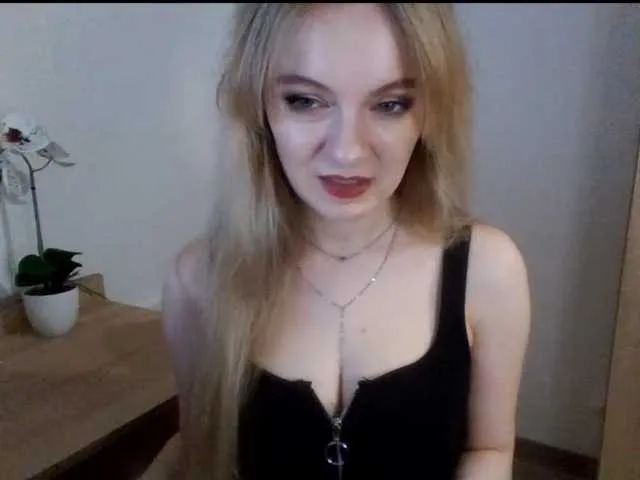 Live sex webcam photo for AlmaNatural #290503503