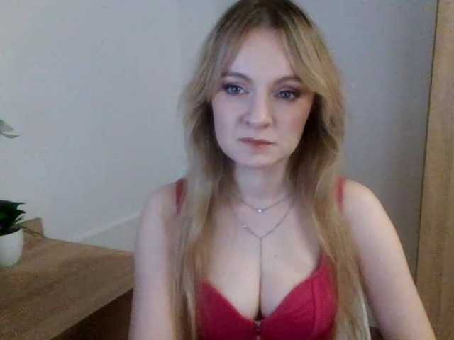 Live sex webcam photo for AlmaNatural #290528881