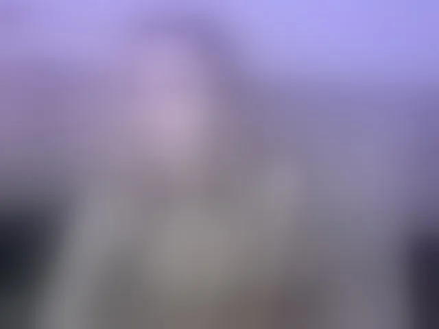 Live sex webcam photo for Almondmilka #293599209