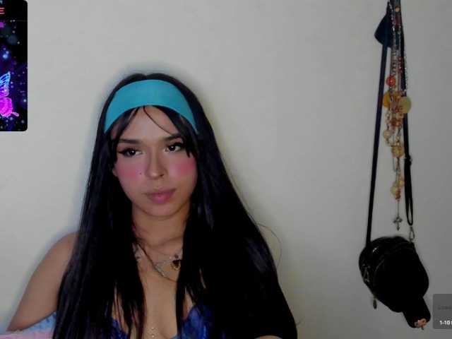 Live sex webcam photo for Alondraconnor #278000679