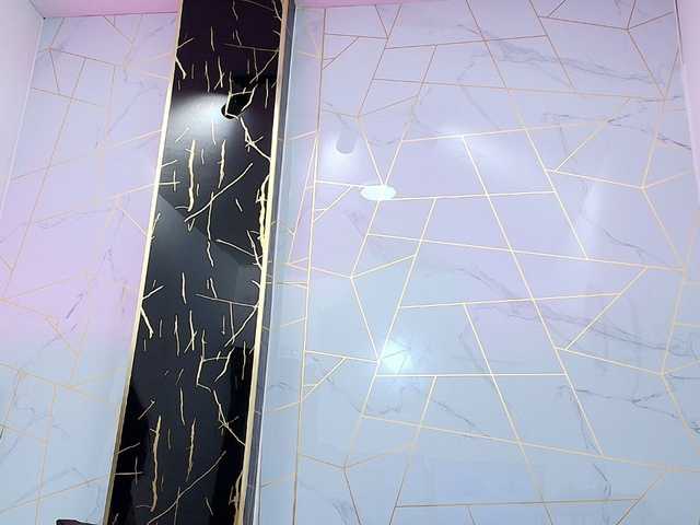 Live sex webcam photo for Alondraconnor #291367937