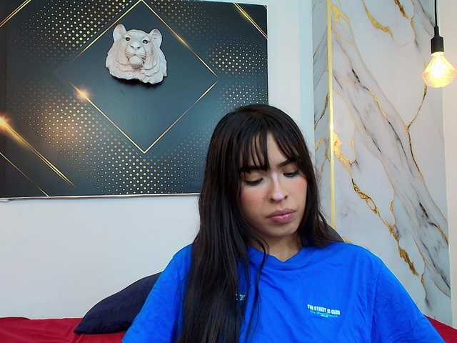 Live sex webcam photo for Alondraconnor #291816904