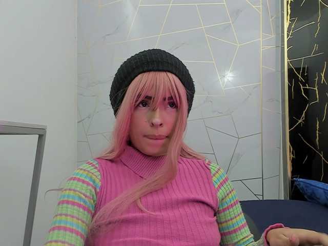 Live sex webcam photo for Alondraconnor #291828973