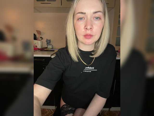 Live sex webcam photo for AloveA69 #290408164