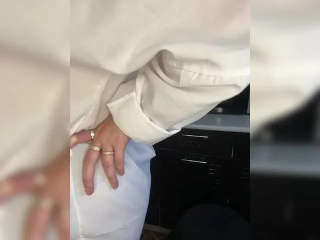 Live sex webcam photo for AloveA69 #291562638