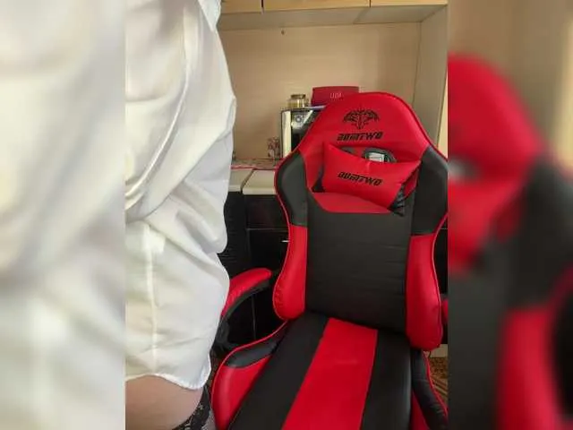 Live sex webcam photo for AloveA69 #291870910