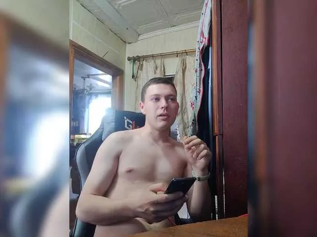 Live sex webcam photo for Alpapvp667 #290913760