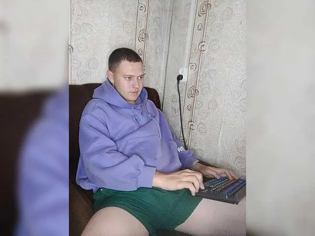Live sex webcam photo for Alpapvp667 #291379213
