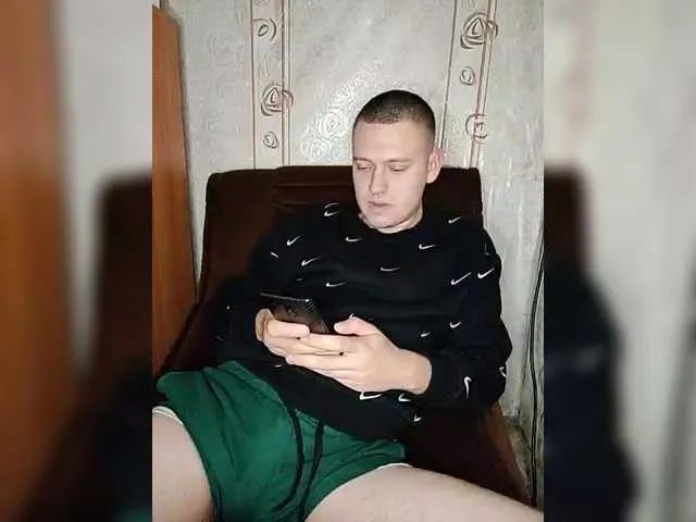 Live sex webcam photo for Alpapvp667 #292330524