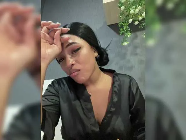 Live sex webcam photo for Aluna-Sweet #290248707