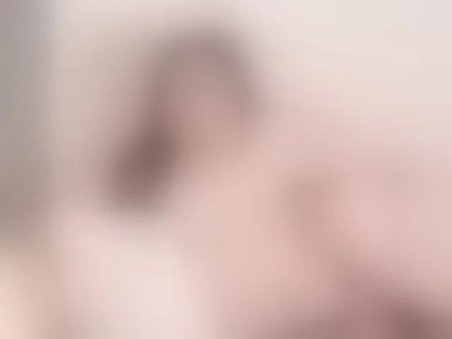 Live sex webcam photo for Aly- #292482884