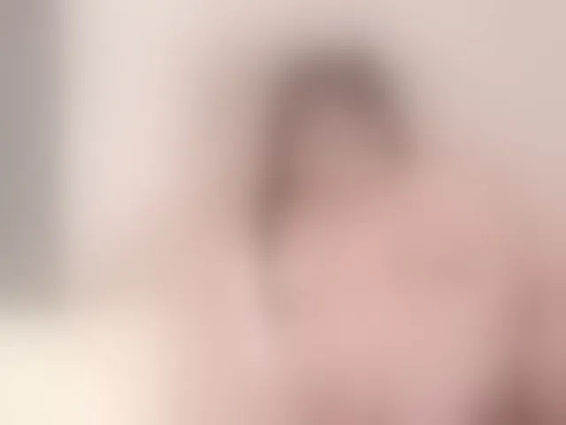 Live sex webcam photo for Aly- #292593298