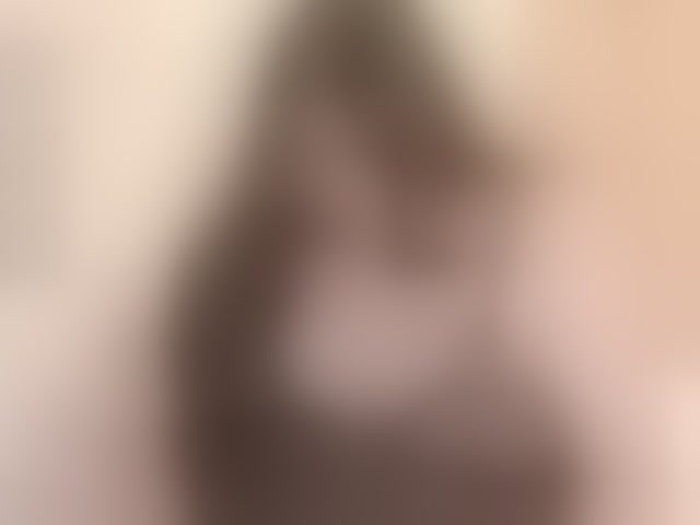 Live sex webcam photo for Aly- #294245060