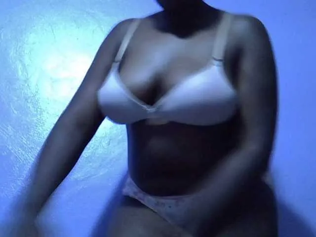 Live sex webcam photo for Alyabeiby #291574297