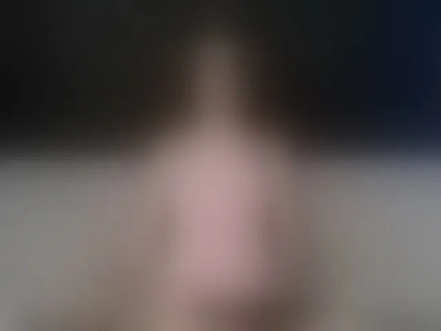 Live sex webcam photo for Alyona-24 #293501476