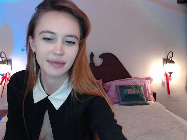 Live sex webcam photo for AlyonaOa #277102861